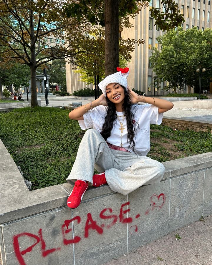 Hello Kitty Crochet Hat