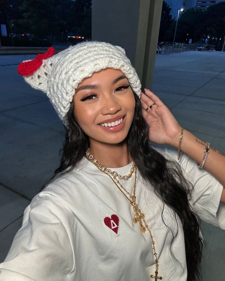 Hello Kitty Crochet Hat